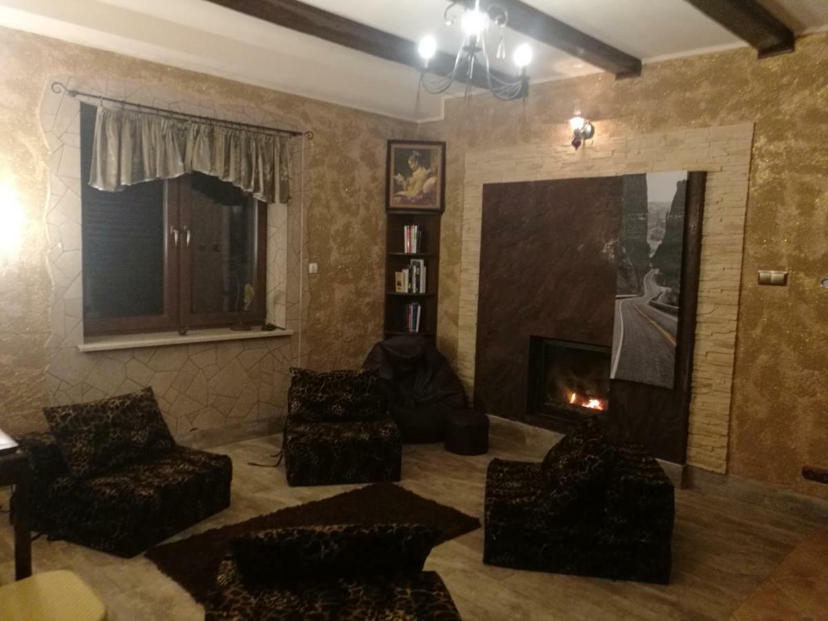 فيلا Chillout-House Mińsk Mazowiecki المظهر الخارجي الصورة